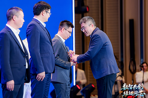 新年寄语 —— 新坐标，新势能，新年共赴新征程 Thumbnail